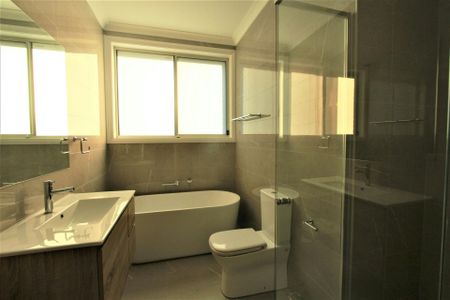 Near New 4 Bedroom Home For Lease! - Photo 3