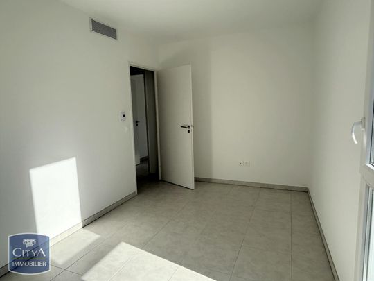 Location Appartement 3 pièces 67m² MARSEILLE 9ème - Photo 1