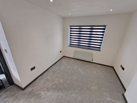 3 bedroom house to rent - Photo 3