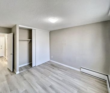 Alberta, 824 13 Avenue SW, T2R 0L2, Calgary - Photo 1