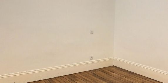 Appartement à louer - REIMS- CENTRE Type 3 71.33m² - Photo 2