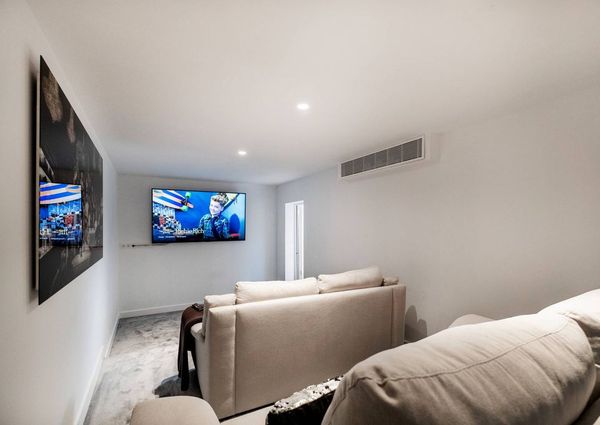 5 bedroom luxury Villa for rent in San Pedro de Alcántara, Spain