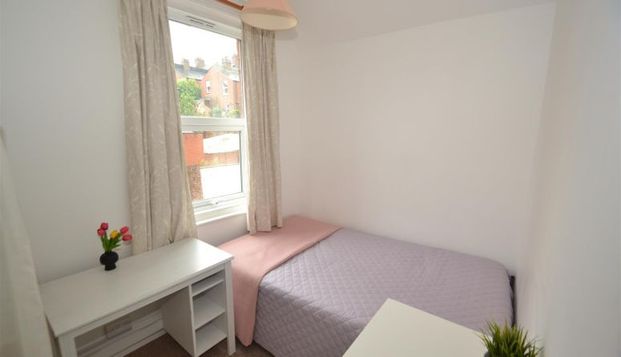 44 Priory Road, EX4 7AU (x4) - Photo 1