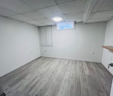 For Lease - 2512 Harman Court Unit# Lower, Mississauga, Ontario - Photo 4