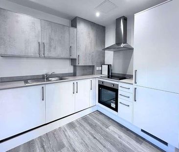 Aris House, Lymington Road, Highcliffe, Dorset, BH23 - Photo 3