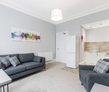 2 bedroom apartment to rent - Photo 2