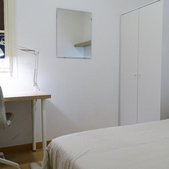 barcelona, Catalonia 08005 - Photo 2