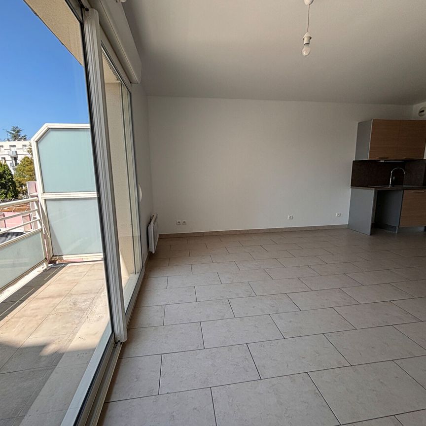 Location Appartement 2 pièces 47m² - Photo 1