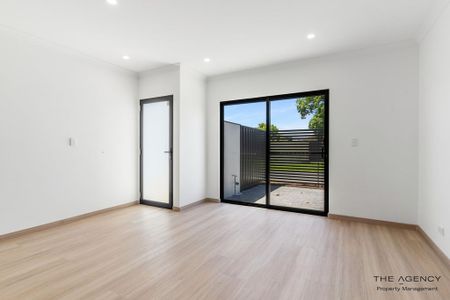 Brand new Townhouse - Photo 5