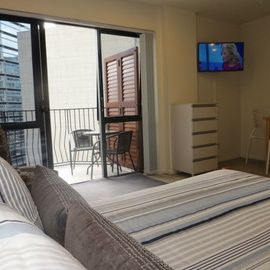 Auckland City Studio Apartments For Rent - Photo 1