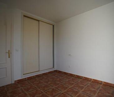 Bungalow For Long Term Rental in Albir - Photo 1