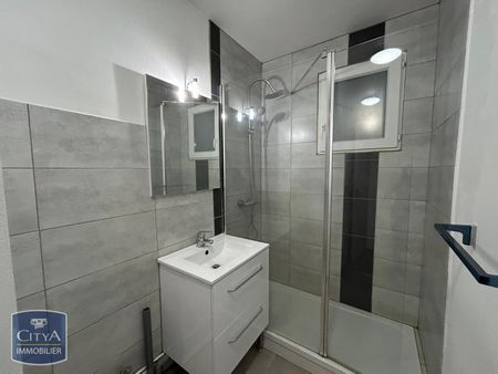 Location Appartement 3 pièces 68m² LAVAL 53000 - Photo 4