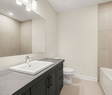 For Lease - 440 Falcon Lane Unit# B, Russell, Ontario - Photo 1