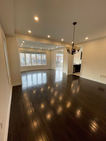 For Lease - 306 Cedar Hedge Road Unit# Main, Milton, Ontario - Photo 2