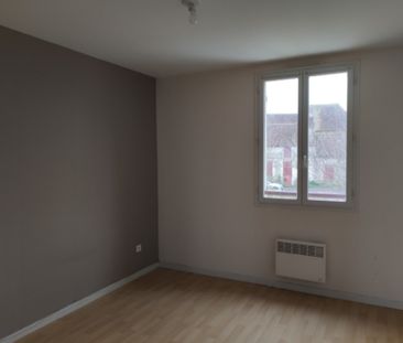 ST CYR LES COLONS - Appartement T3 avec grande terrasse - Photo 2
