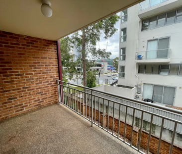 Comfortable & Convenient Living in the Heart of Blacktown - Photo 6