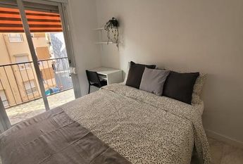 Carrer de Sant Lluís Bertran, Torrent, Valencian Community 46900