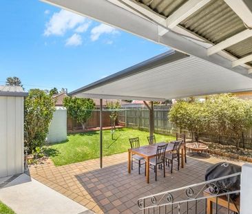 Brilliant family home in Wilsonton - Photo 3