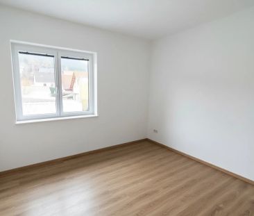 Schöne Mietwohnung mit großer Terrasse - Photo 3