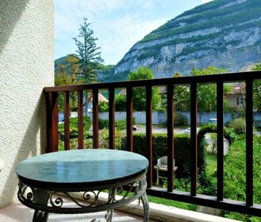 For Rent – Beautiful 4-room apartment with 2 balconies in Veyrier - Photo 3