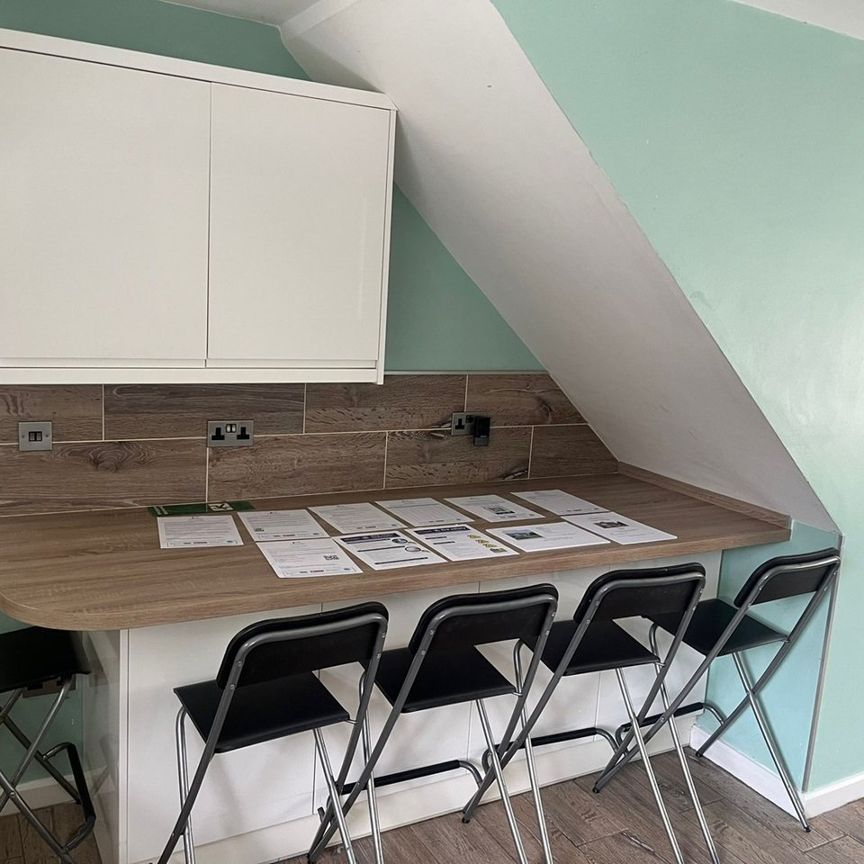 Room in a Shared House, Leabon Grove, B17 - Photo 1