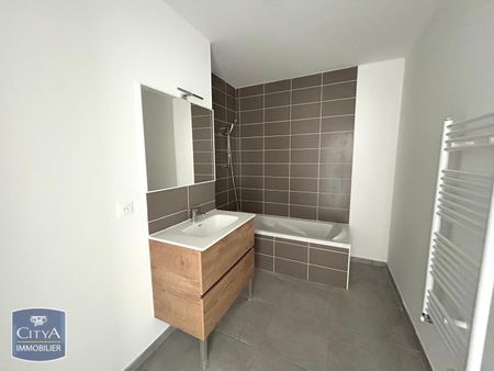 Location Appartement 3 pièces 62m² ST ETIENNE 42000 - Photo 4