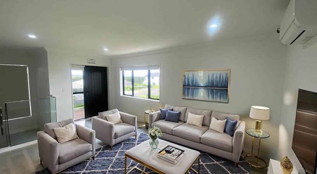 NEW Beachside Build – Spacious 5-Bedroom Home! - Photo 1