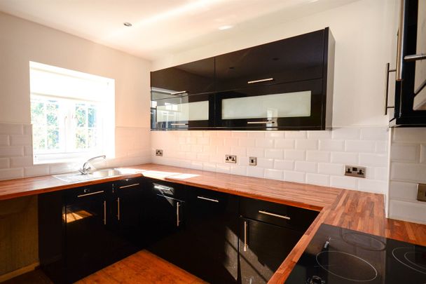 2 bed apartment to rent in Hazelmoor, Hebburn, NE31 - Photo 1
