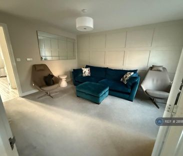 3 bedroom terraced house to rent - Photo 2