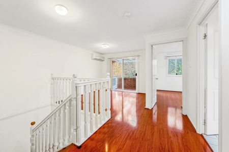 1 Governors Way, Oatlands. - Photo 5