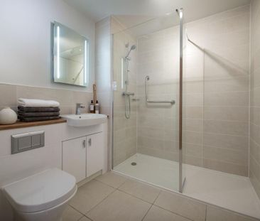 2 bedroom retirement property to rent - Photo 6