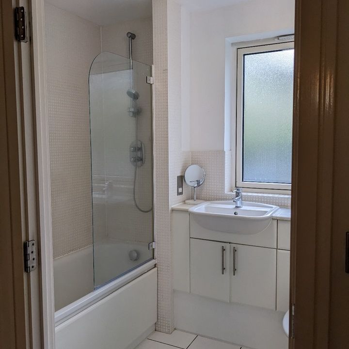 1 Bed Flat, Lowry House, E14 - Photo 1