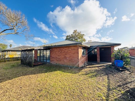 FAVONA, 3 BEDROOMS - Photo 1