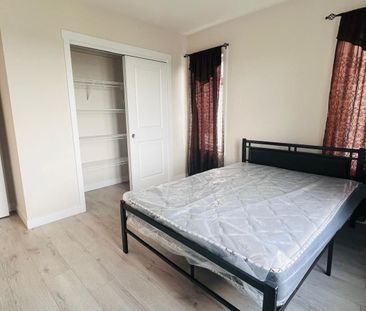 For Lease - 160 ROCHEFORT Street Unit# B-3, Kitchener, Ontario - Photo 1