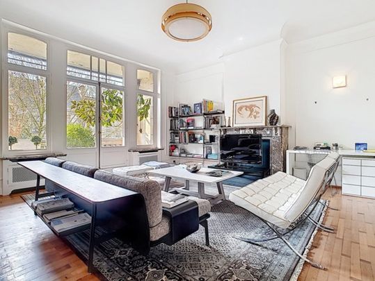Tout savoir sur cet appartement à Forest, à Forest - Photo 1