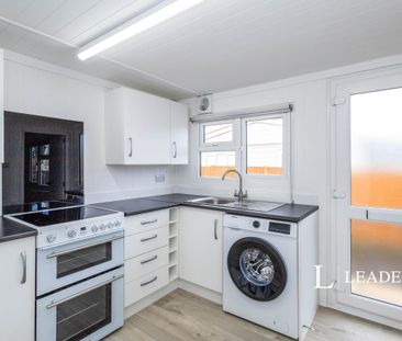 2 bedroom park home to rent Nutbourne Park, Nutbourne - Photo 1
