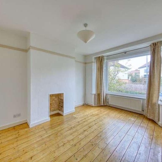 Grove Close, Kingston Upon Thames, KT1 - Photo 1