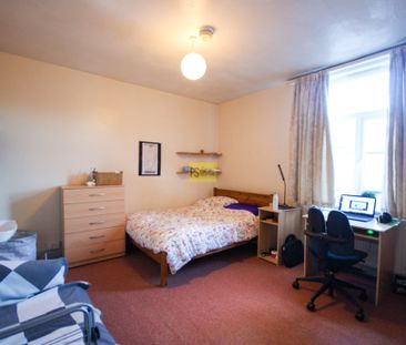 52 Tiverton Road - Photo 1