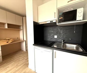 Location Appartement 1 pièce 20m² MAROMME 76150 - Photo 5