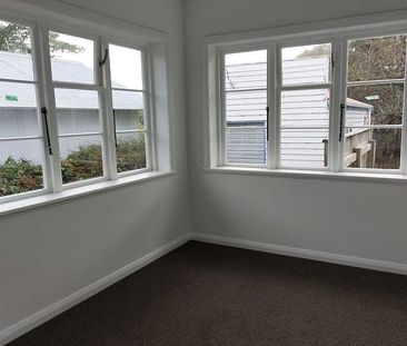 Renovated 3BR Home in West End - Photo 2