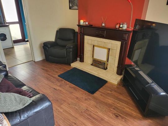 64 Brownlow Terrace, Lurgan, Craigavon, BT67 9AU - Photo 1