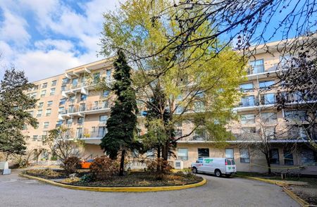 For Lease - 800 Lansdowne Avenue Unit# 215, Toronto, Ontario - Photo 2