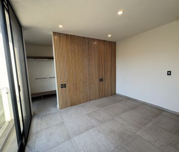 Casa en renta en Coto en Capital Norte - Photo 1