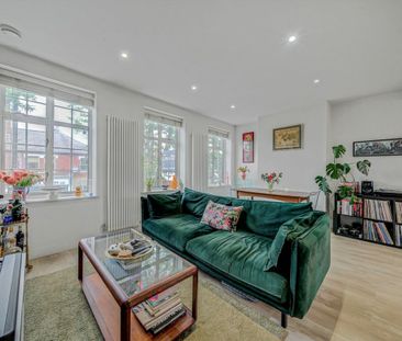 Walton Road, KT8, London - Photo 6
