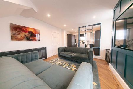 2 bedroom apartment to rent - Photo 2