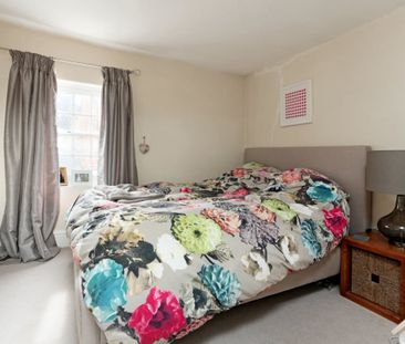 2 bedroom terraced house to rent - Photo 6