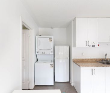 For Lease - 41 Pulpwood Crescent Unit# Main, Richmond Hill, Ontario - Photo 2