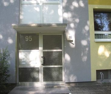 Zuhause fühlen: 3-Zimmerwohnung mit Balkon im 2. Obergeschoss - Foto 2