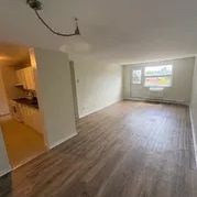 1 room apartment of 87m² in Gatineau - Photo 2