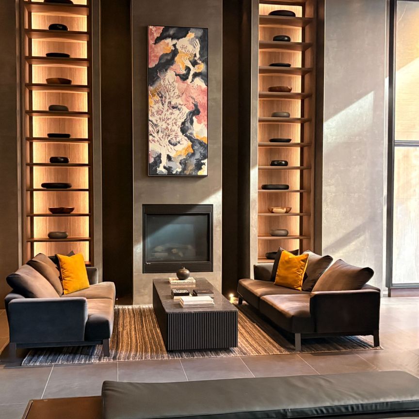 For Lease - 55 Charles Street Unit# 2410, Toronto, Ontario - Photo 1